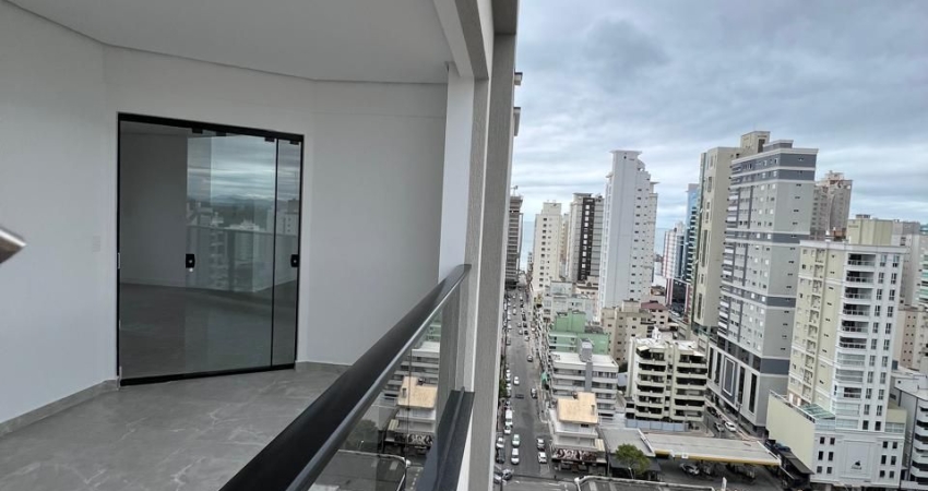 Apartamento com 3 quartos à venda na Rua 258, 340, Meia Praia, Itapema