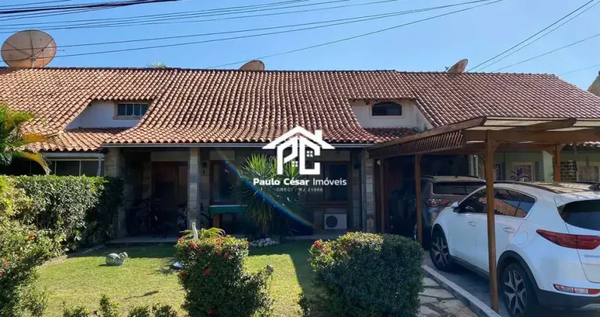 Imperdível casa em condomínio à venda em Araruama-RJ, bairro Iguabinha: 8 quartos, 5 suítes, 2 salas, 4 banheiros, 2 vagas, 800m².