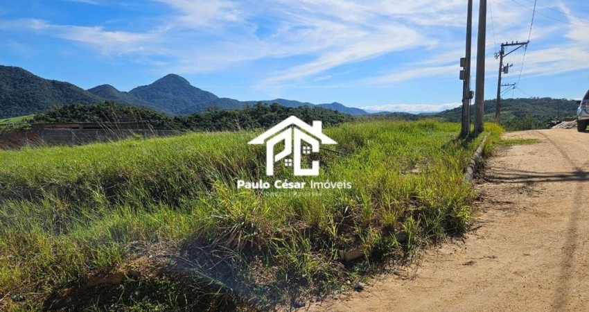 Terreno à venda em Saquarema-RJ, no bairro Rio da Areia: oportunidade única de investimento!