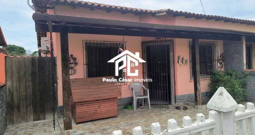 casa linear para venda em condominio no bairro fazendinha Araruama com 2 quartos, sala, cozinha, banheiro, varanda,