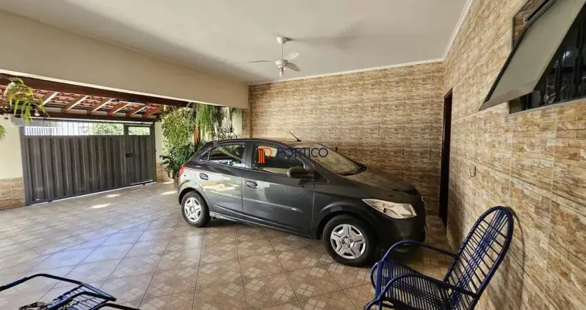 Casa a venda no bairro João Aranha 3 quartos garagem 5 carros  - Paulínia