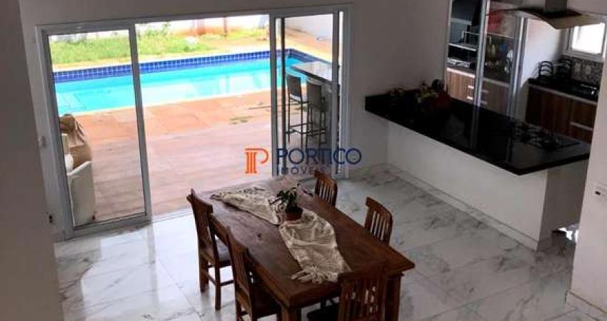 Sobrado com 3 Suítes e Piscina -Terras do Cancioneiro- Paulínia