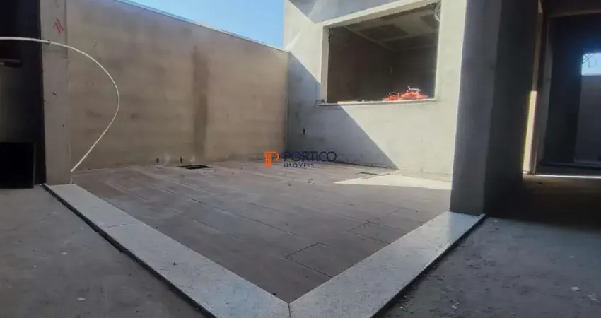Casa à venda com 3 suítes no cond. Residencial Jardim dos Lírios em Paulínia/SP.