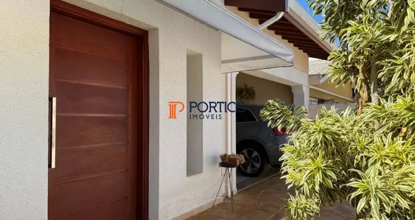 Casa térrea 3 dormitórios 1 suíte e piscina no Taquaral em Campinas/SP