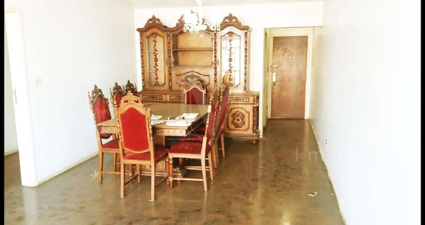 Apartamento 3 dormitórios sendo 1 suíte e vaga.