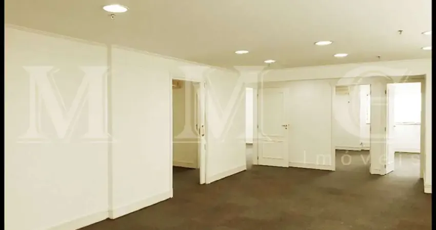 Belo conjunto comercial localizado no Jardim Paulista
