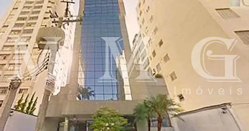 Conjunto comercial de 137m² próximo à Av. Paulista e Metro Trianon-MASP com 2 vagas