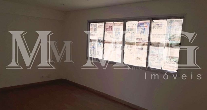 Apartamento 02 dormitórios - Próximo ao metrô Santa Cruz.