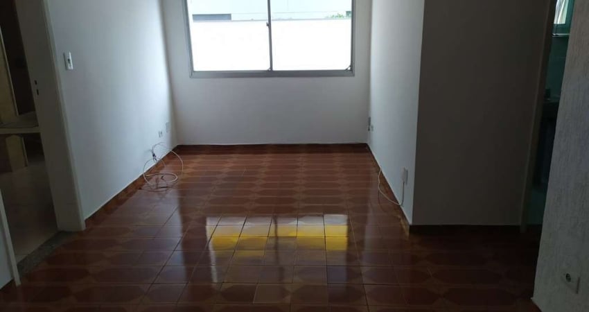 Apartamento Vila Mariana, 2 dormitórios, sala, 2 banheiros, vaga