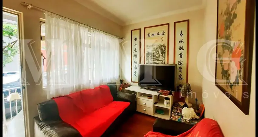 Aclimação, sobrado, 3 dormitórios, 2 salas, 2 banheiros, 2 vagas, ótima