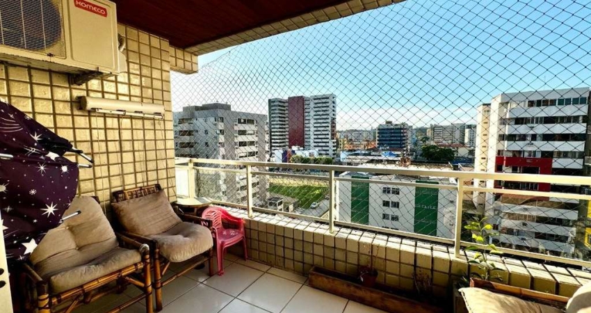 Apartamento com 3 quartos para alugar na Marechal Arthur Alvim Câmara, 101, Jatiúca, Maceió