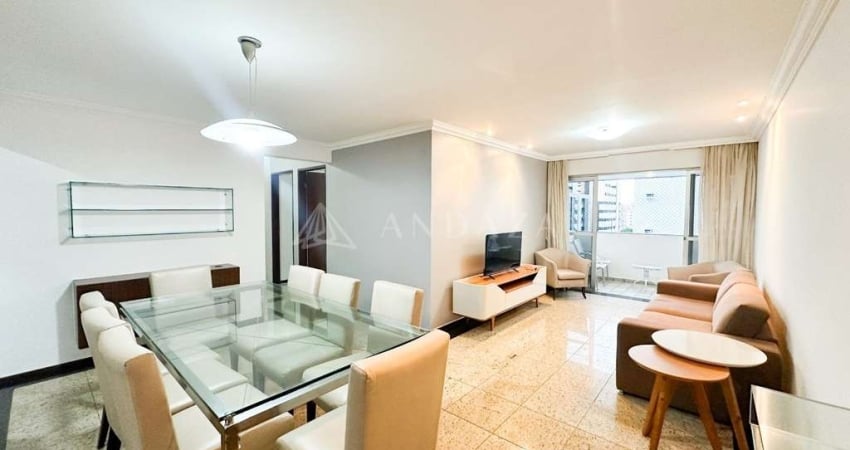 Apartamento com 3 quartos para alugar na Hélio Pradines, 723, Ponta Verde, Maceió
