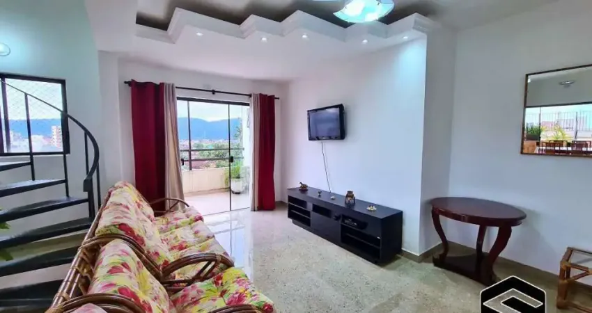 TODA REFORMADA, COM PISCINA  E CHURRASQUEIRA, MUITO AMPLA!