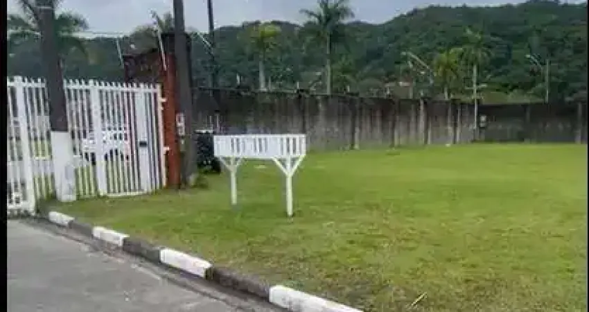 Terreno à venda na Avenida Dom Pedro I, Enseada, Guarujá