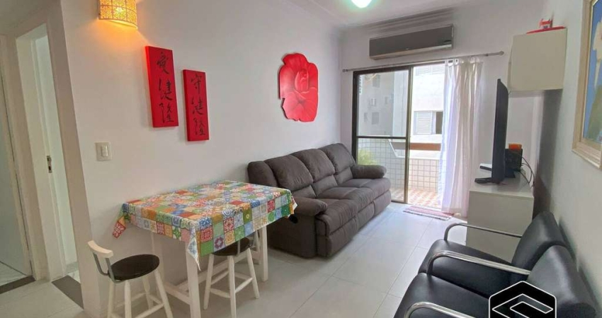 OPORTUNIDADE! LINDO APARTAMENTO COM SACADA E LAZER, À 100mDO MAR!