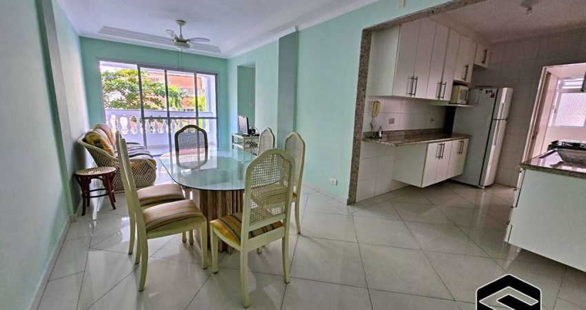 AMPLO APARTAMENTO REFORMADO, LADO PRAIA!