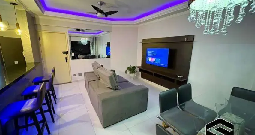 LINDO APARTAMENTO REFORMADO! LAZER COMPLETO, PORTARIA 24 HORAS, LADO PRAIA!