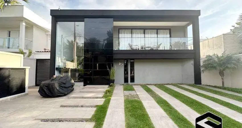 LINDA CASA NO COND ACAPULCO, TOTALMENTE REFORMADA, C/ 300m² ÁREA CONSTRUIDA