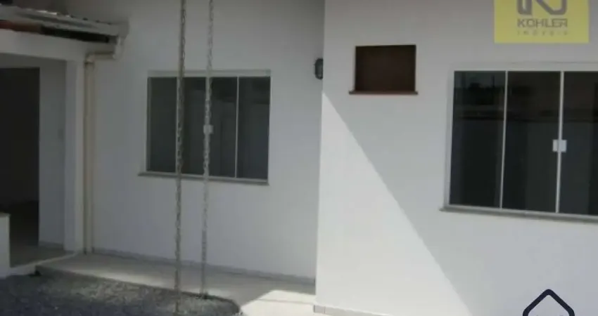 Casa com 2 quartos para alugar na Rua Domingos Laureano, 175/185, São João, Itajaí