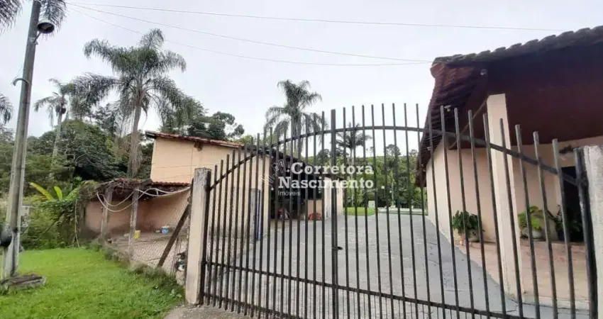 Sítio com 3 dormitórios à venda, 121000 m² por R$ 3.192.000,00 - Rio Abaixo - Jacareí/SP