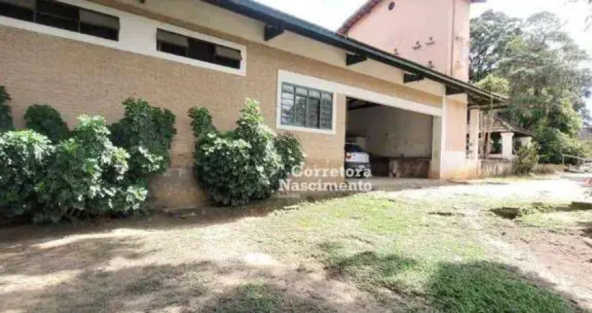 Sítio para alugar, 12000 m² por R$ 5.000,00/mês - Bandeira Branca - Jacareí/SP