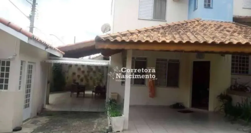 Casa com 2 dormitórios à venda, 114 m² por R$ 330.000,00 - Jardim Do Portal - Jacareí/SP