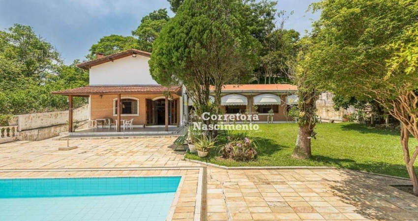 Sítio à venda, 351 m² por R$ 2.300.000,00 - Chácaras Condomínio Recanto Pássaros II - Jacareí/SP