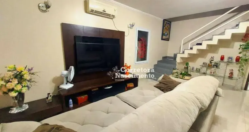 Casa com 3 dormitórios à venda, 156 m² por R$ 730.000,00 - Jardim Santa Maria - Jacareí/SP