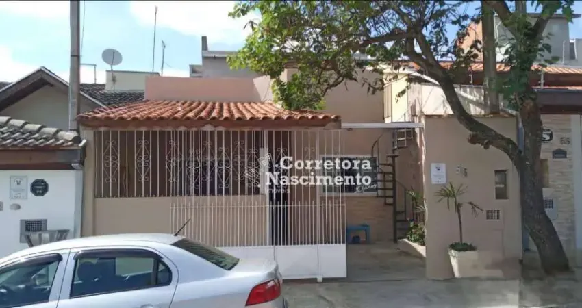 Casa com 3 dormitórios à venda, 130 m² por R$ 290.000 - Residencial Santa Paula - Jacareí/SP