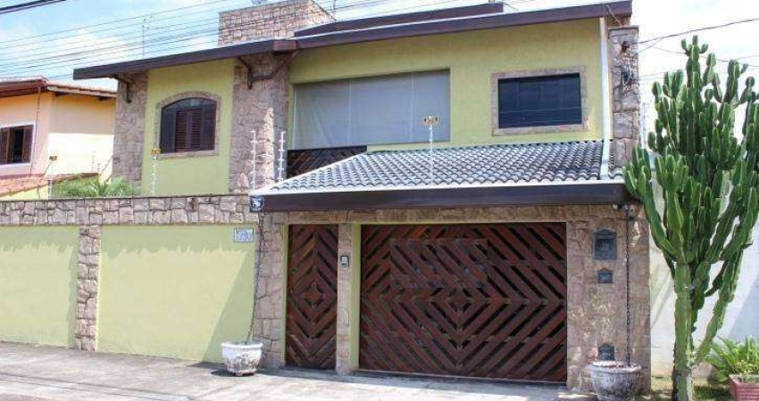 Casa com 4 dormitórios à venda, 300 m² por R$ 1.000.000,00 - Jardim Santa Maria - Jacareí/SP