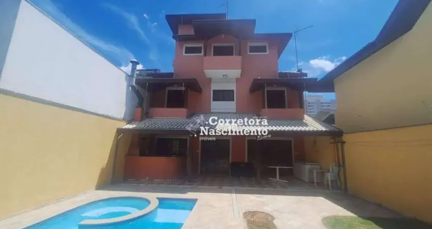 Casa com 3 dormitórios à venda, 203 m² por R$ 1.100.000 - Villa Branca - Jacareí/SP