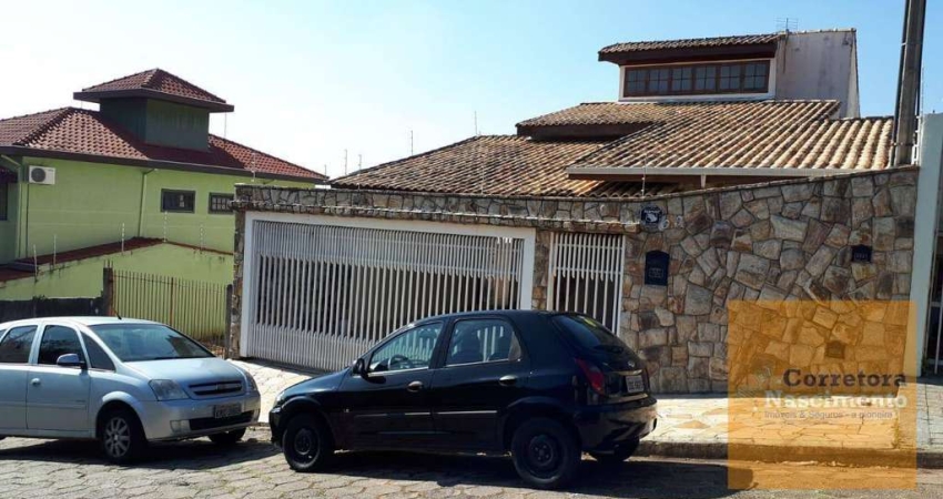 Casa com 3 dormitórios, 250 m² - venda por R$ 745.000,00 ou aluguel por R$ 4.108,33/mês - Cidade Jardim - Jacareí/SP