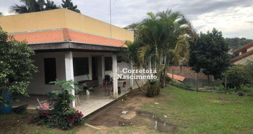 Casa com 1 dormitório à venda, 249 m² por R$ 480.000 - Estância Porto Velho - Jacareí/SP