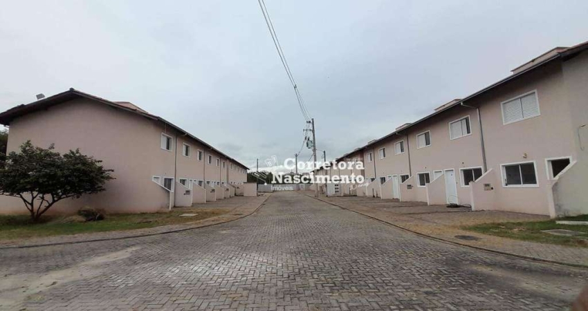 Casa com 2 dormitórios à venda por R$ 299.000 - Jardim Jacinto - Jacareí/SP