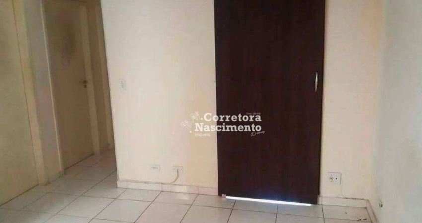 Apartamento com 2 dormitórios para alugar, 44 m² por R$ 1.698,00/mês - Jardim Coleginho - Jacareí/SP