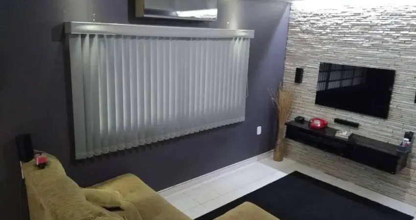 Casa com 2 dormitórios para alugar, 100 m² por R$ 2.200,00/mês - Cidade Jardim - Jacareí/SP