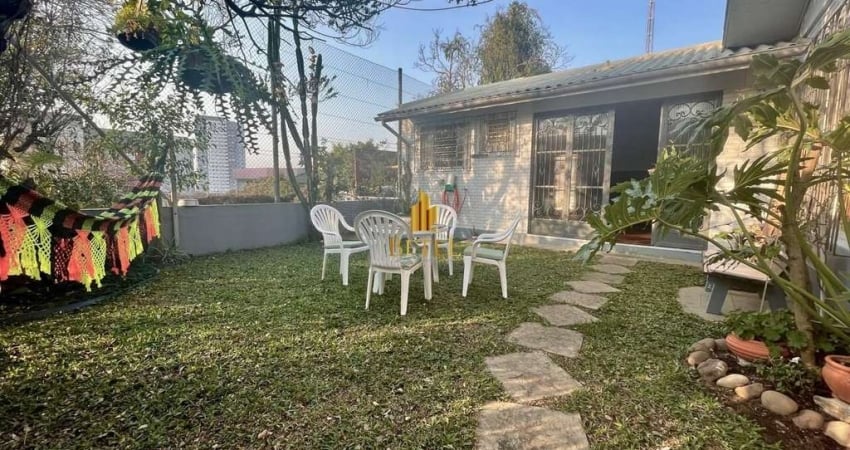 Casa à venda no bairro Santa Catarina - Caxias do Sul/RS