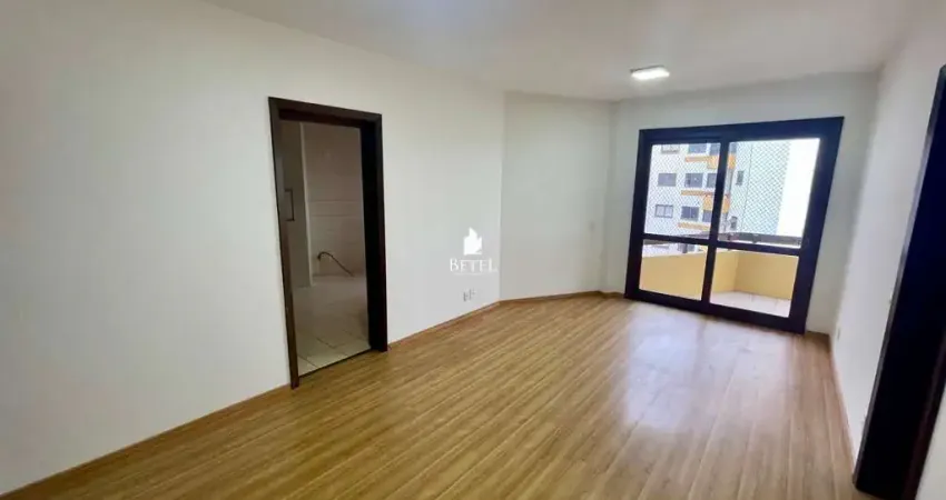 Apartamento com 3 quartos à venda no Madureira, Caxias do Sul 