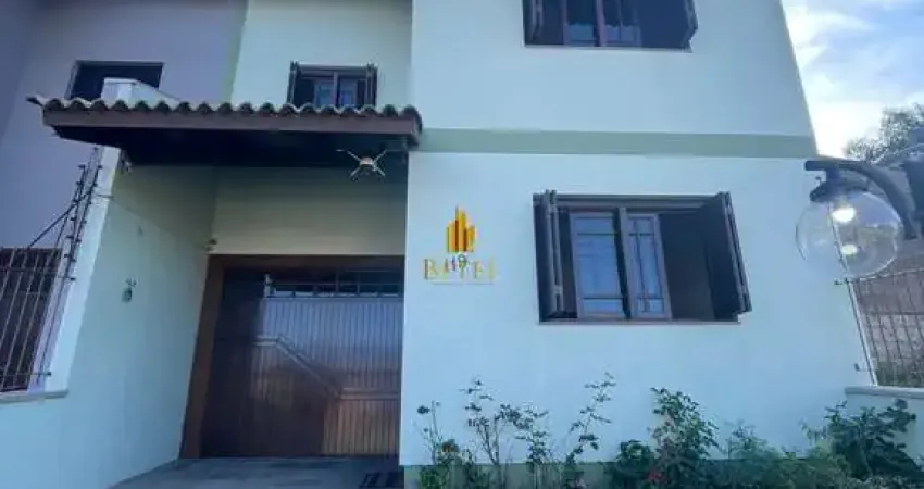 Sobrado à venda no bairro De Lazzer - Caxias do Sul/RS