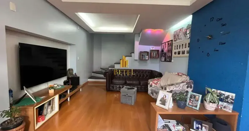 Casa à venda no bairro Madureira - Caxias do Sul/RS