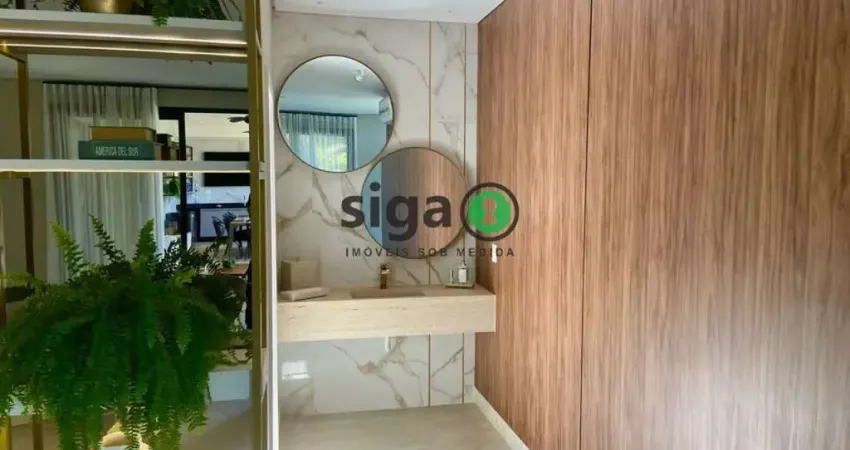 Casa em Condomínio Residencial em CHACARA SANTA TEREZINHA