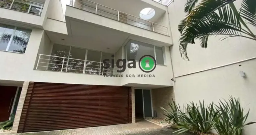 Casa em condomínio fechado com 425 m² e 4 suítes - Brooklin Paulista