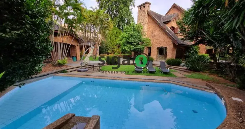 Casa em Rua Fechada a Venda no Jardim Guedala / Cidade Jardim com 5 quartos