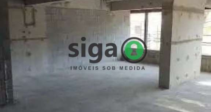 Loja (fachada ativa) para Locação no contrapiso em Pinheiros com 185m²