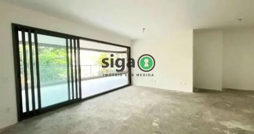 Apartamento Garden 216m2 com 4 suites e 3 vagas à venda no Campo Belo