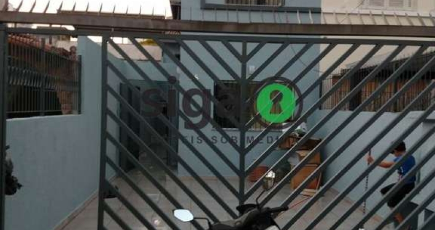 SOBRADO EM CAMPO BELO com 3 dormitórios sendo 1 suite e 2 vagas garagem