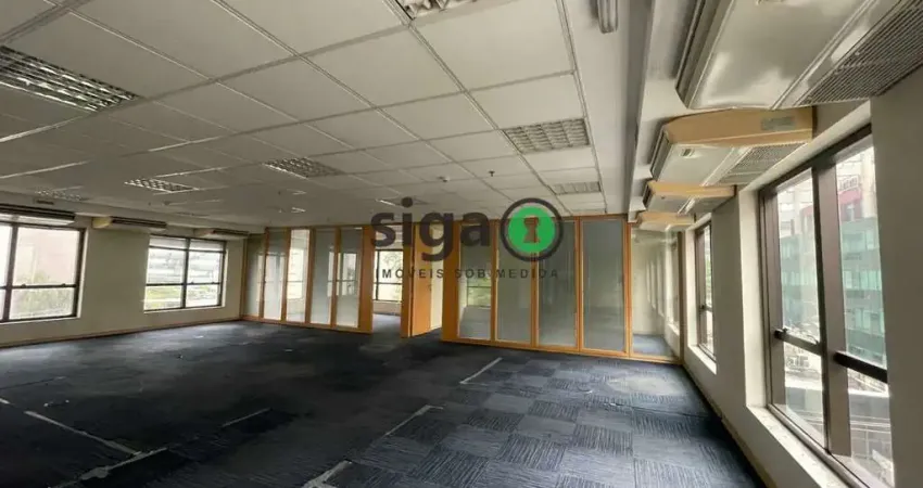 Sala comercial de 227m², para Locação com 8 vagas e mezanino na Vila Olímpia