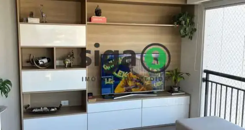 Apartamento á venda em Santo Amaro, de 66m, 2 quartos e 1 vaga.