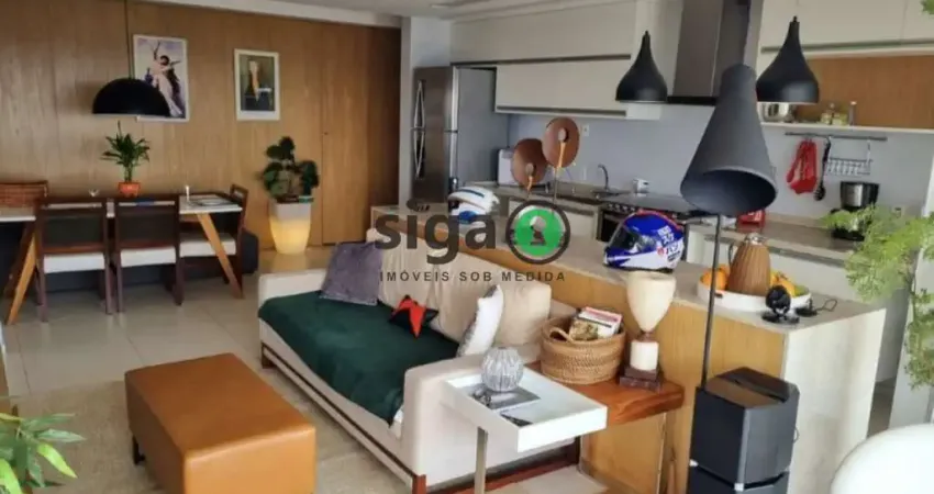 Apto para Locação ou Venda em Pinheiros com 100m², 2 quartos e 2 vagas. Mobiliado sem TV