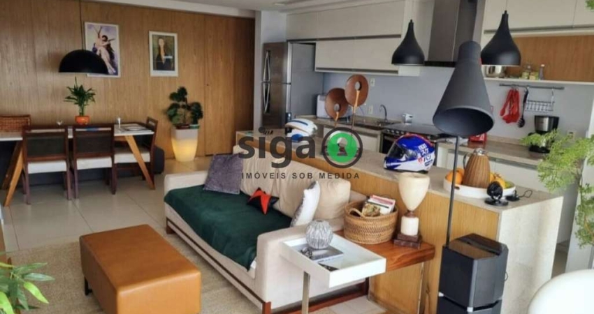 Apto para Locação ou Venda em Pinheiros com 100m², 2 quartos e 2 vagas. Mobiliado sem TV